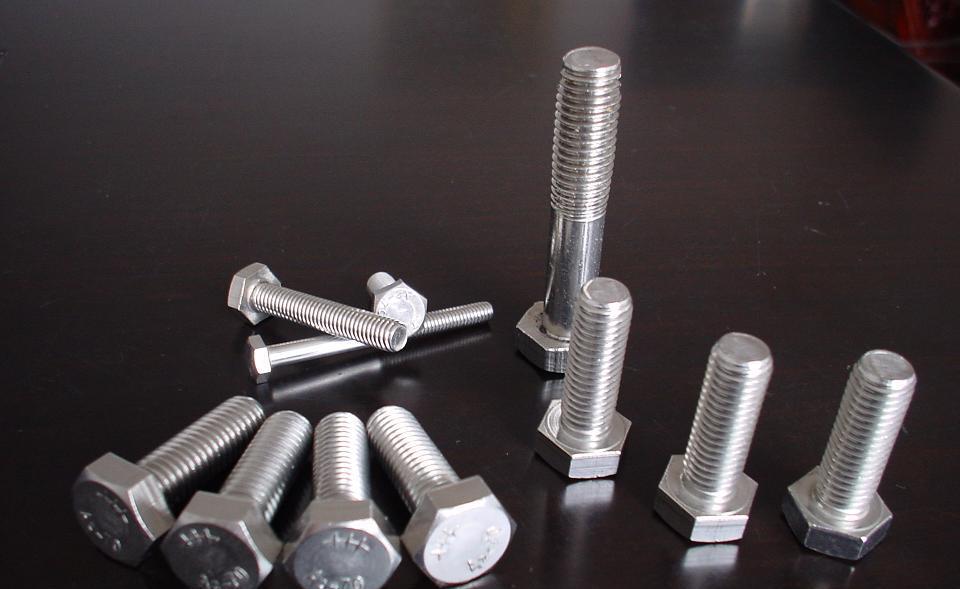 淺談不銹鋼螺絲在使用中的優(yōu)點